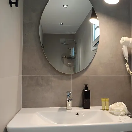Apartament Drosostalia *