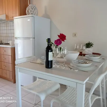 Drosostalia Апартаменты